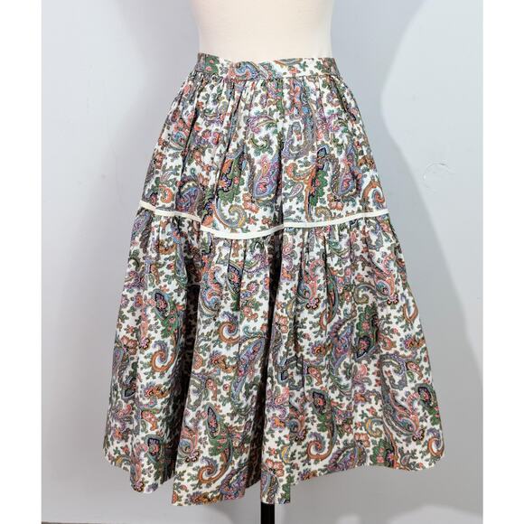 70s Paisley Circle Skirt - Picture 4 of 6
